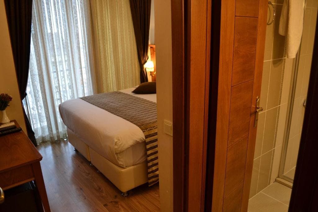 Seven Days Hotel - 15