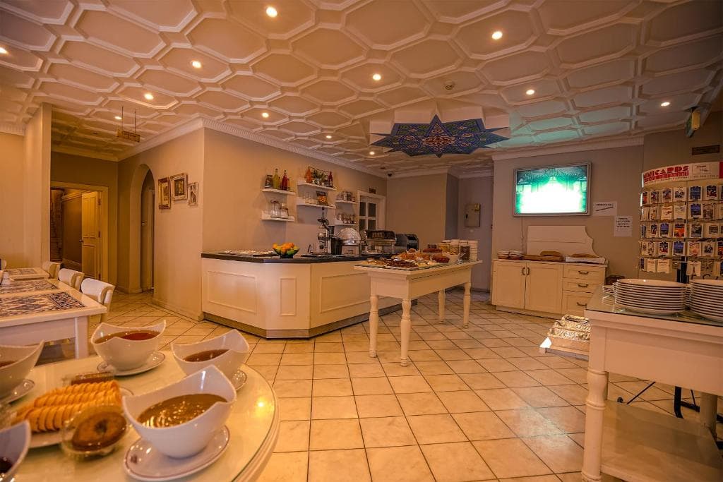 Avicenna Hotel - 13