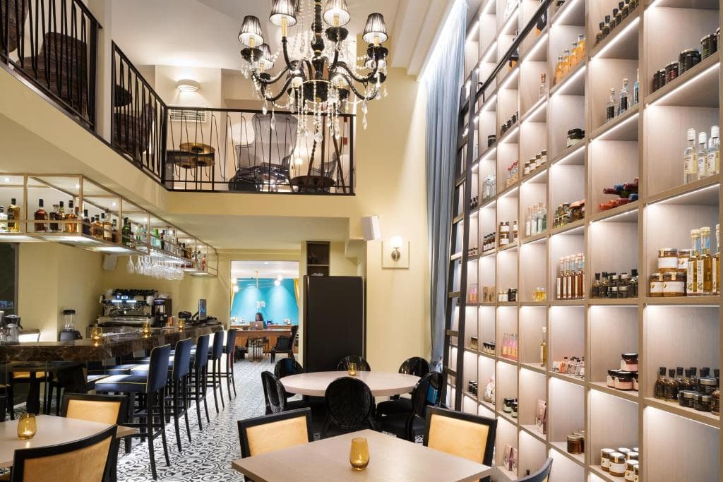 Legacy Gastro Suites - 29