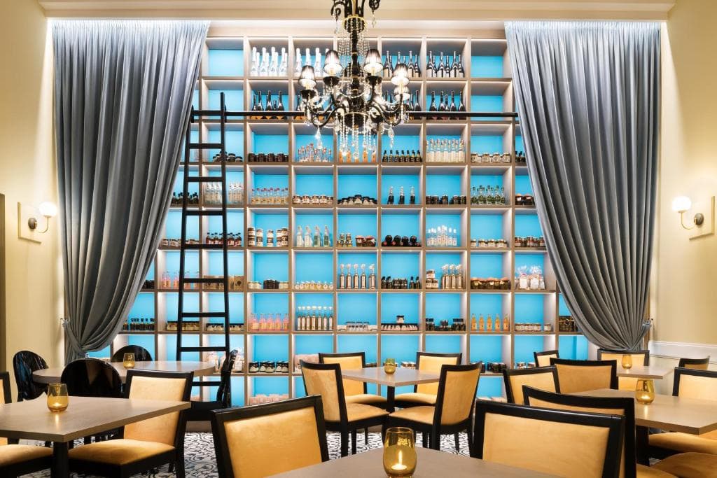 Legacy Gastro Suites - 28