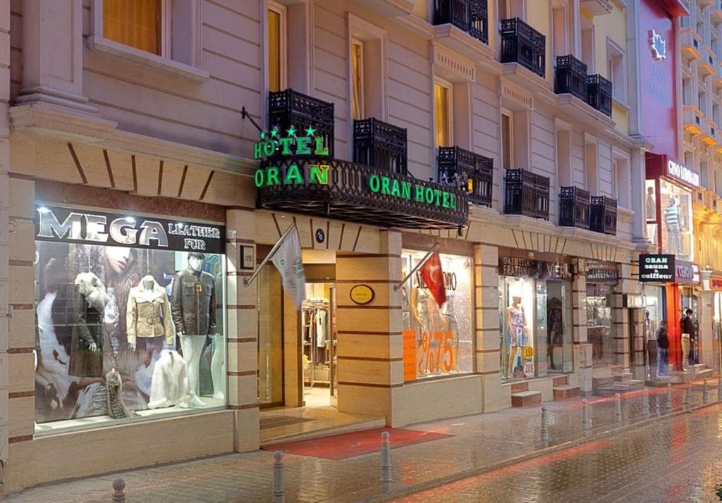 Oran Hotel - 29