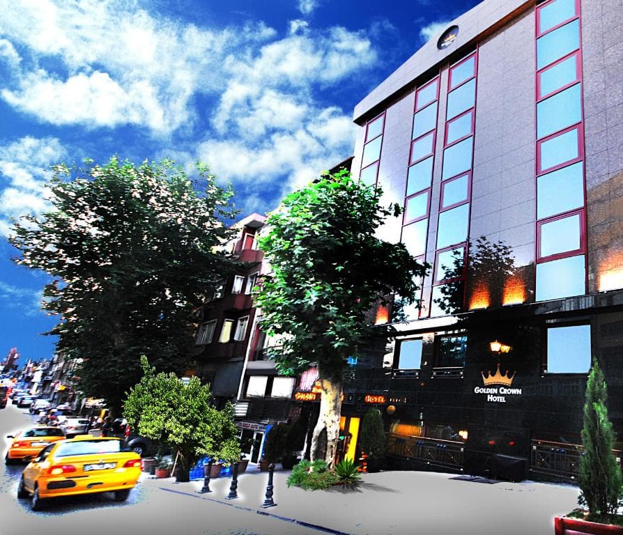 Golden Crown Hotel - 2