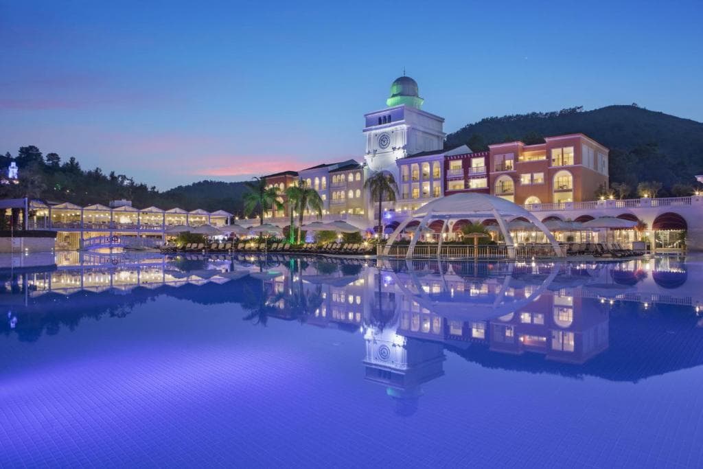 Charter Antalya - AMARA DOLCE VITA HOTEL - 13