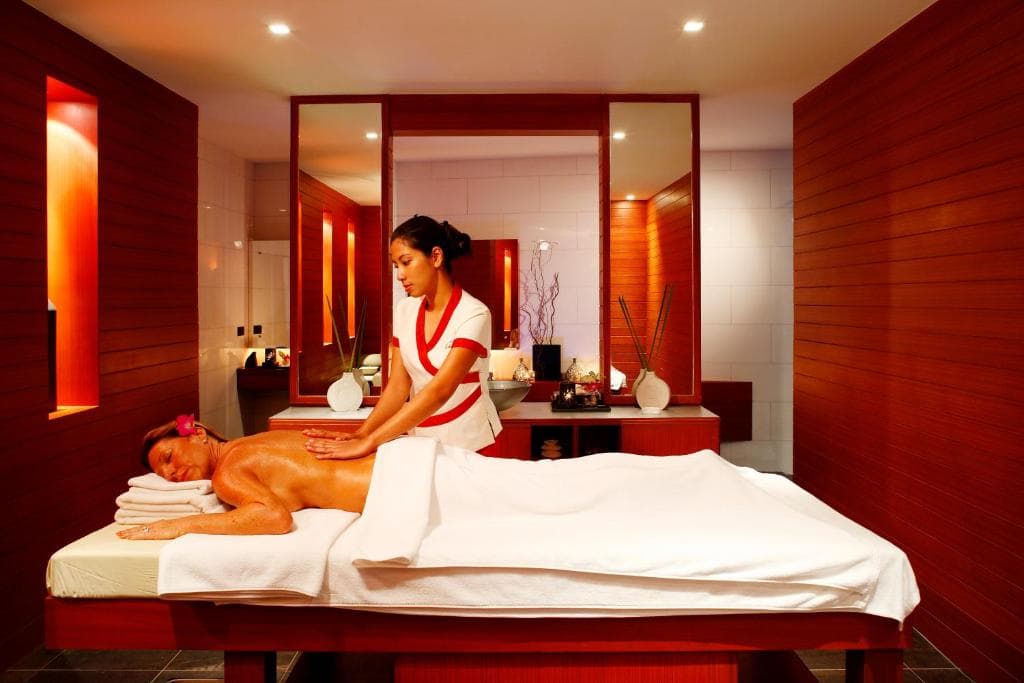 La Flora Resort Patong - 39