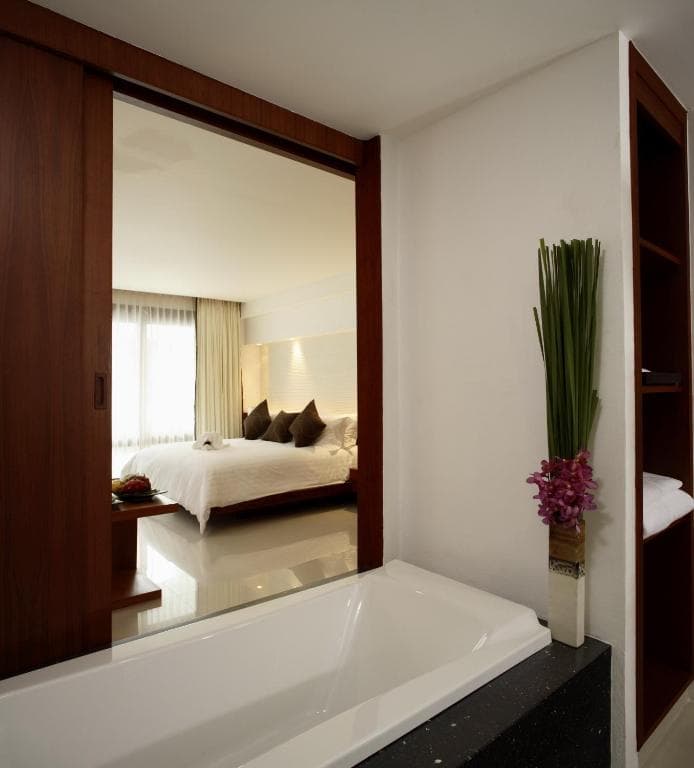 La Flora Resort Patong - 42