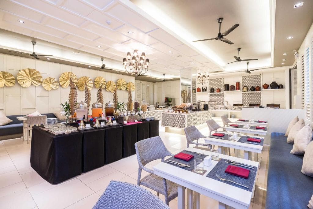 Hotel Best Western Patong Beach - 30