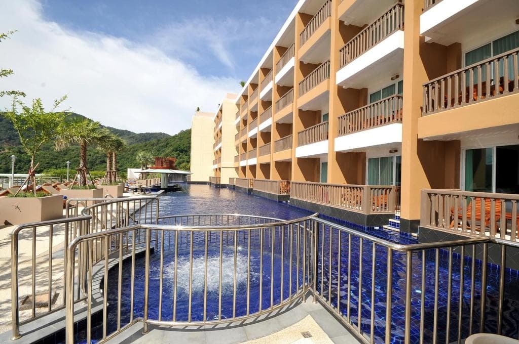 Princess Seaview Resort & Spa - 9