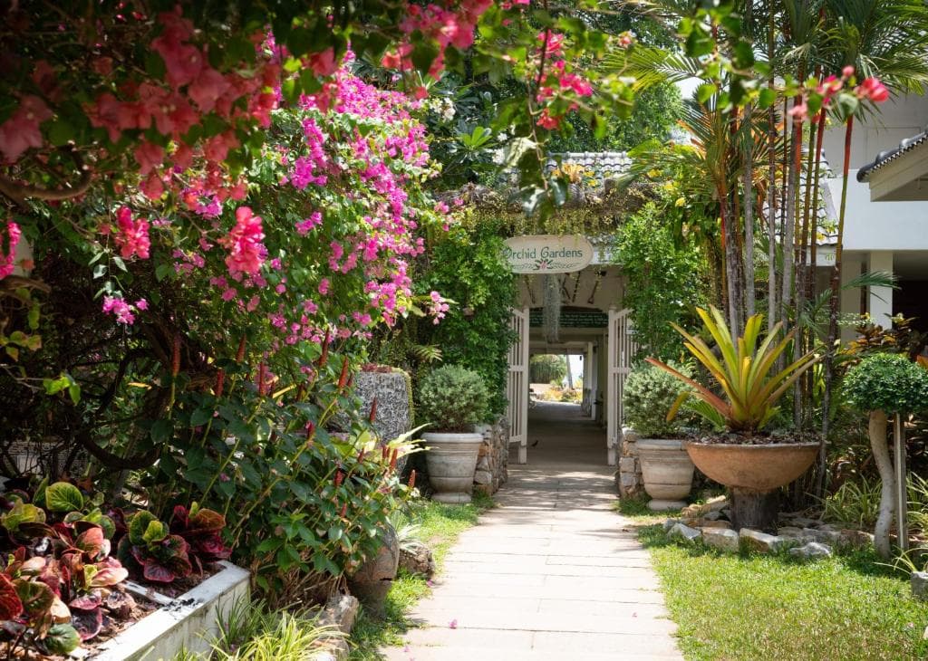 Thavorn Palm Beach Resort Phuket - 32