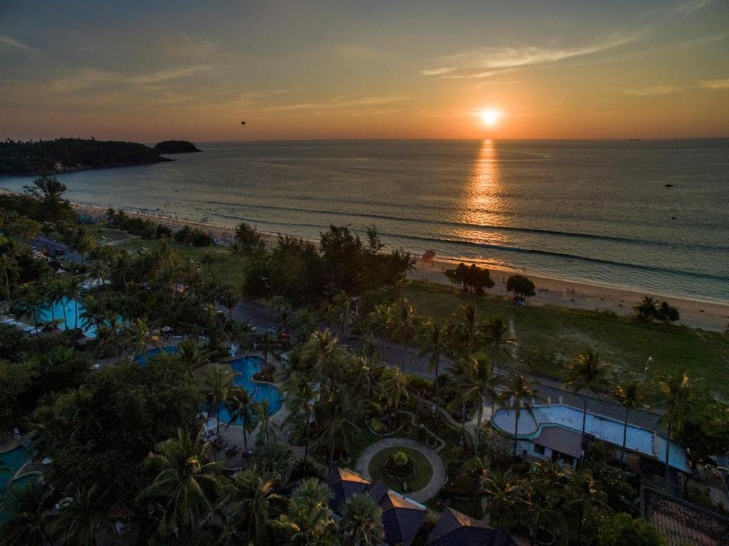 Thavorn Palm Beach Resort Phuket - 18