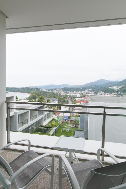 Sugar Palm Grand Hillside Resort - 3