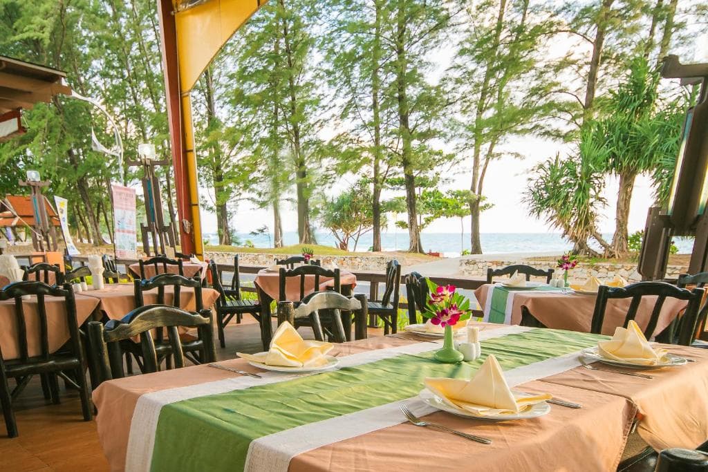 Phuket Island View Resort - 4