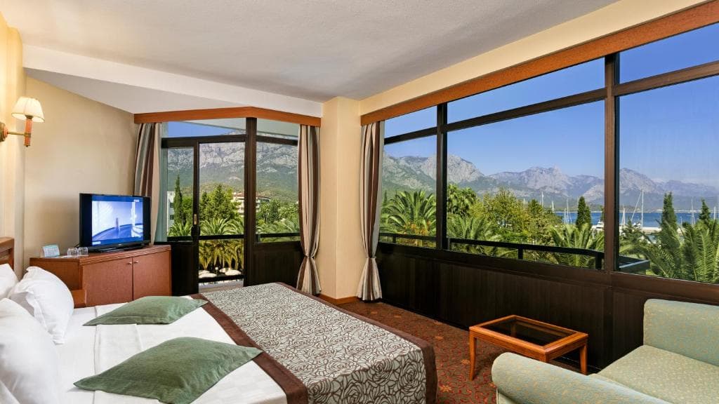 Charter Antalya - OZKAYMAK KEMER MARINA HOTEL - 21