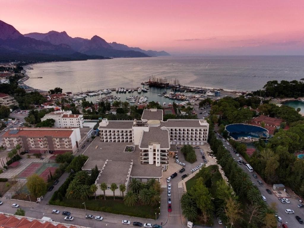 Charter Antalya - OZKAYMAK KEMER MARINA HOTEL - 10