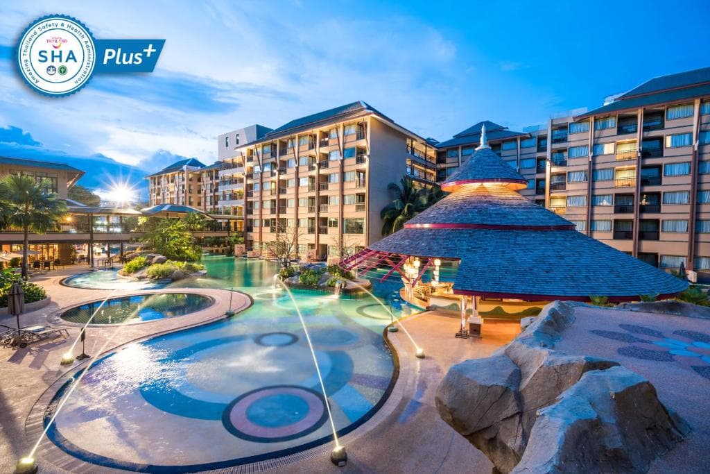 Novotel Phuket Vintage Park Resort - 1