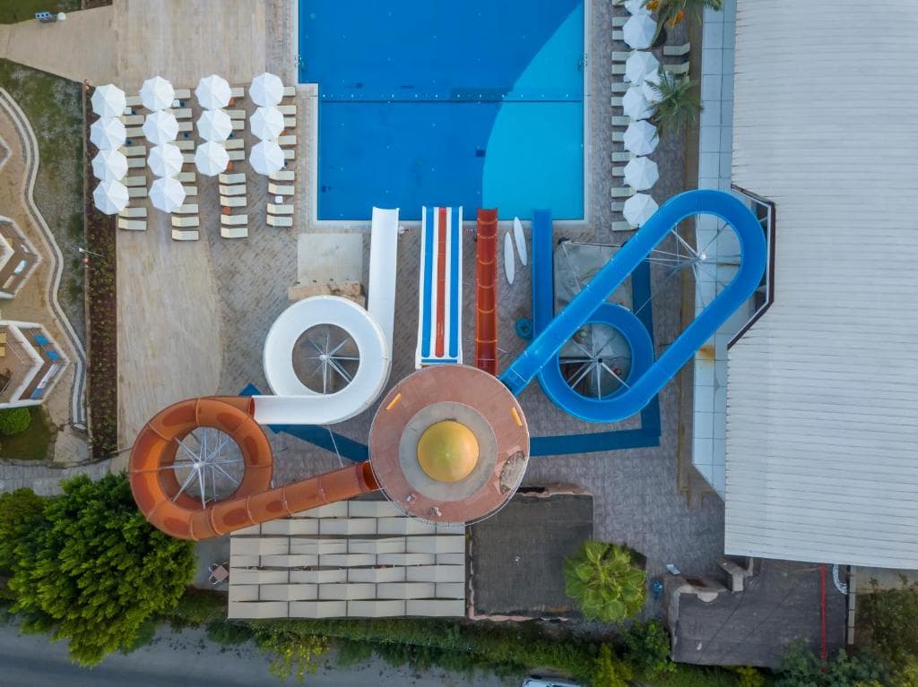 TRANSATLANTIK HOTEL & SPA - 3