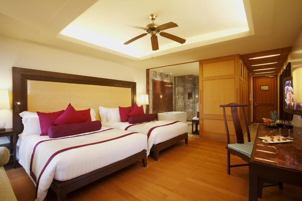 Centara Grand Beach Resort Phuket - 21