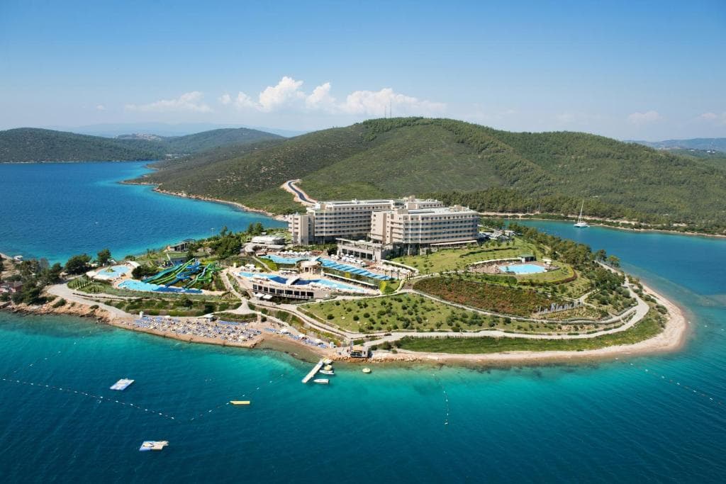 La Blanche Island Resort - 11
