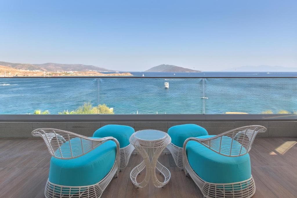 Caresse a Luxury Collection Resort & Spa - 35