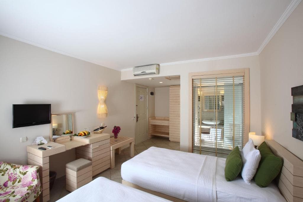 Zeytinada Hotel - 39