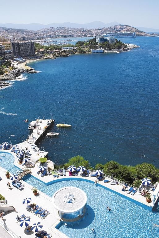 Korumar Hotel Deluxe - 7