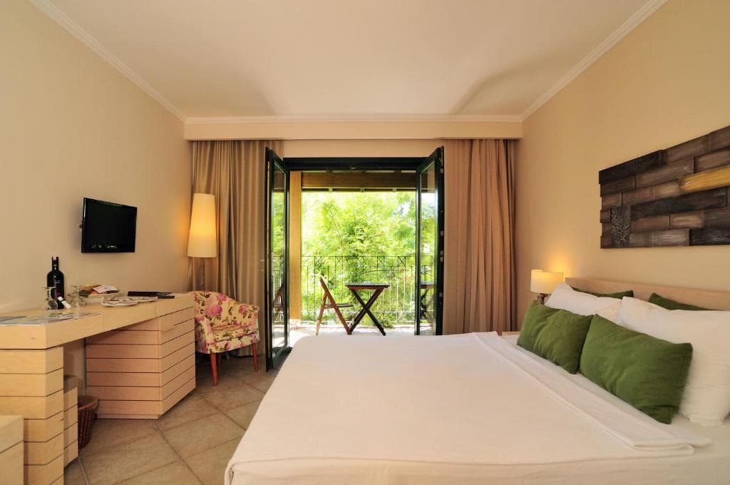 Zeytinada Hotel - 42