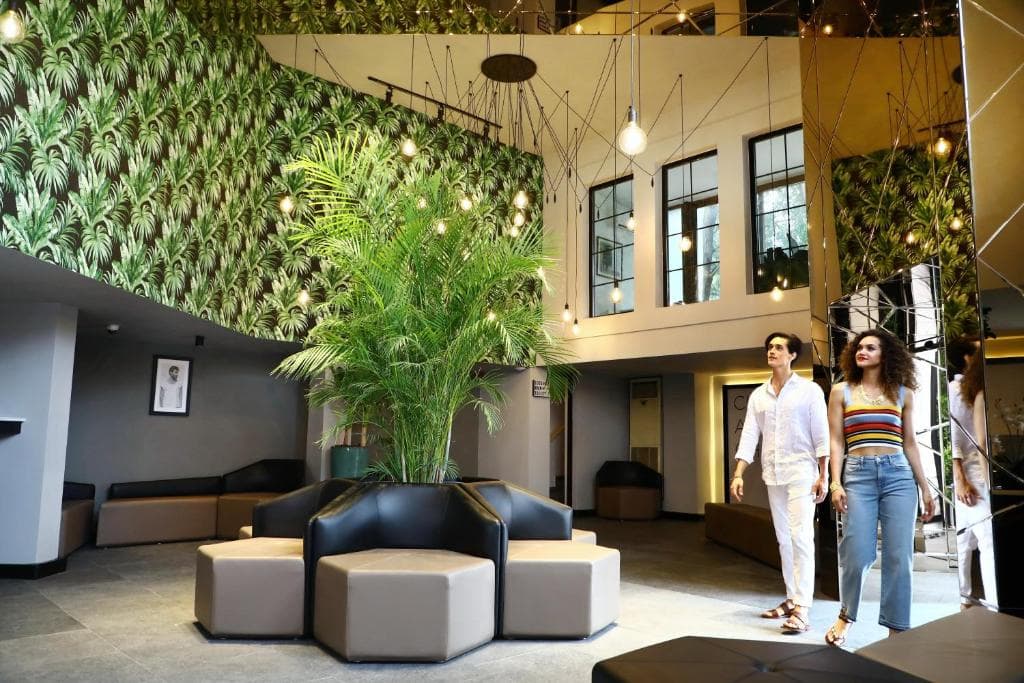 Very Chic Hotel - 29