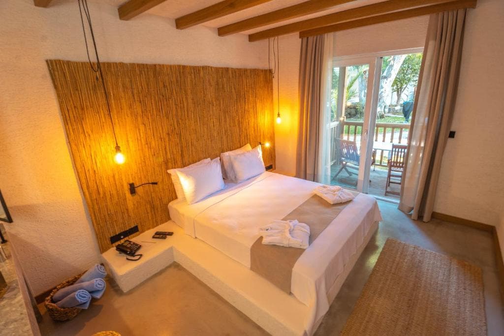 Very Chic Hotel - 19