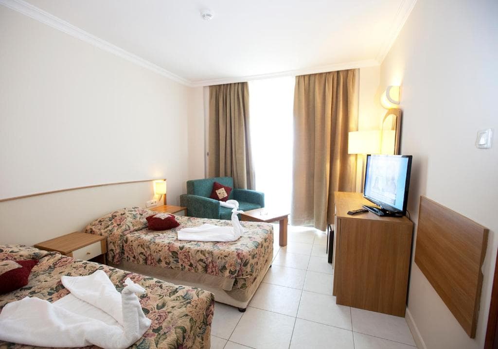 Marbel Hotel By Palm Wings - 11