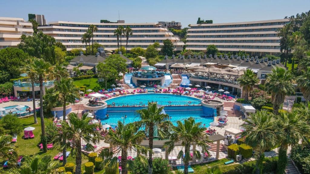 Hotel Grand Blue Sky - 1