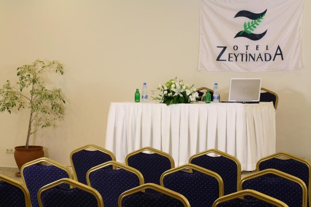 Zeytinada Hotel - 30