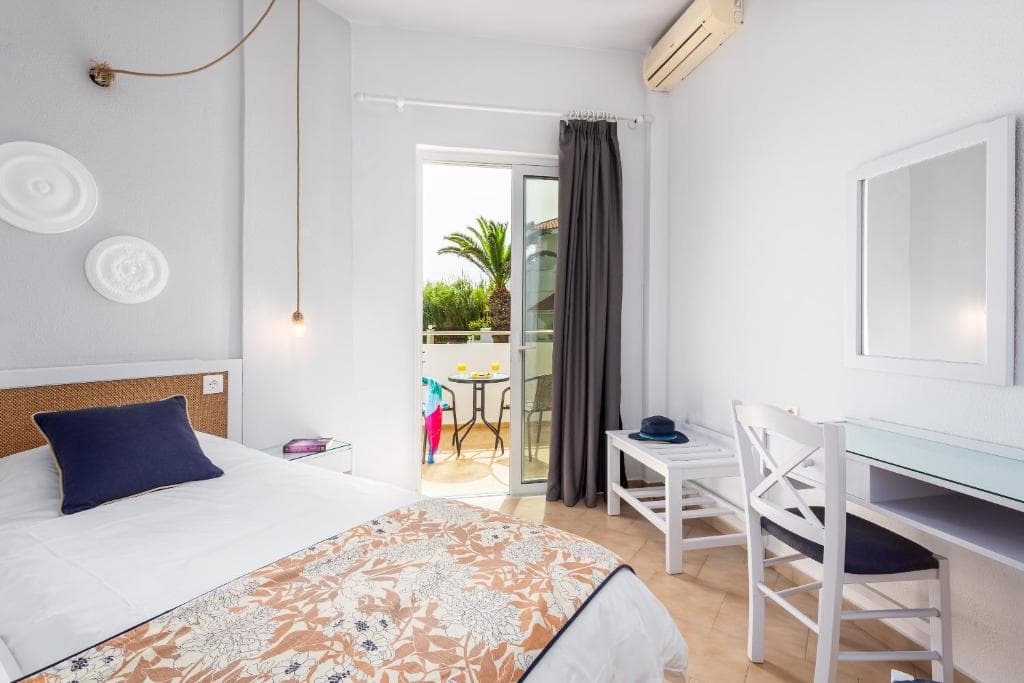 Mrs. Chryssana Beach - 40