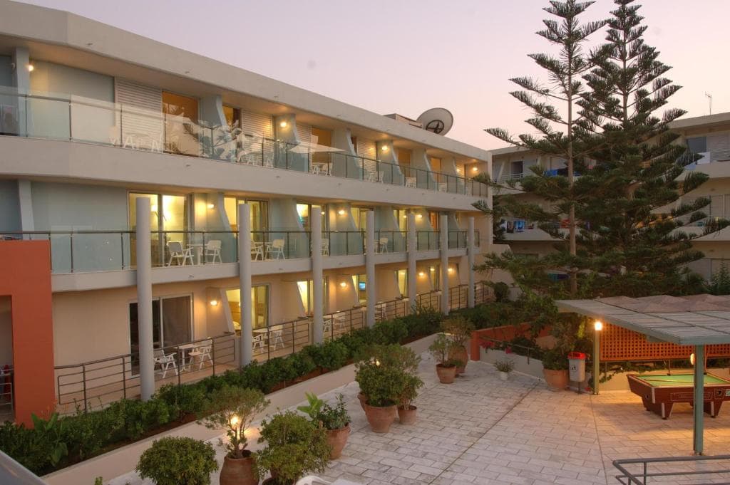 Minos Hotel - 11