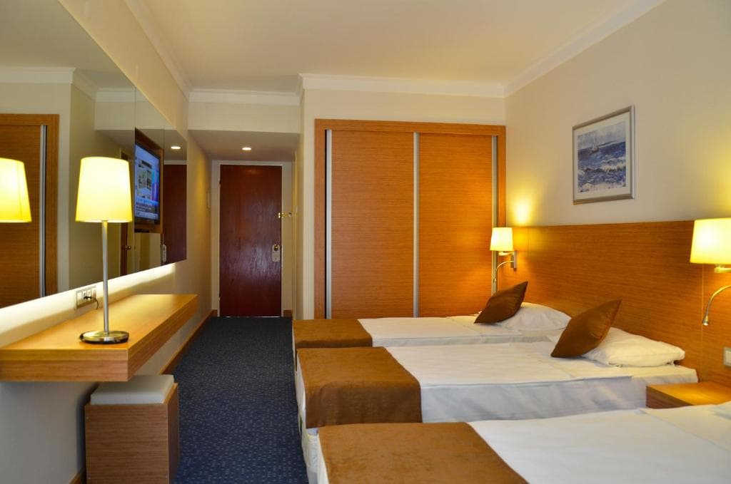 Charter Kusadasi - HOTEL GRAND EFE - 3