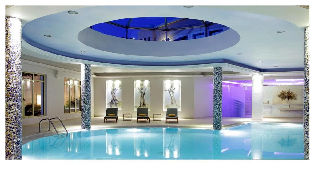 Pilot Beach Resort - 15