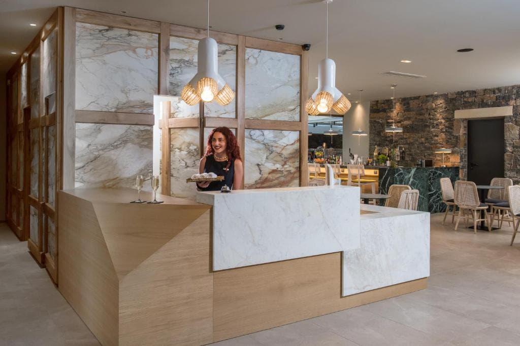 Petousis Hotel and Suites - 25