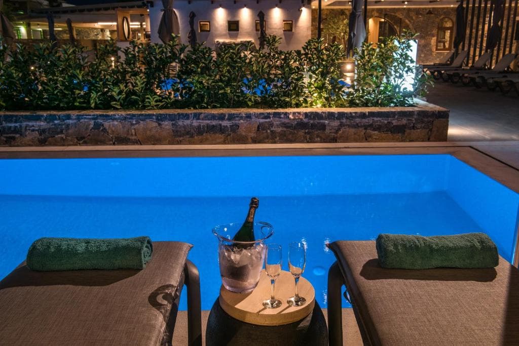Petousis Hotel and Suites - 35