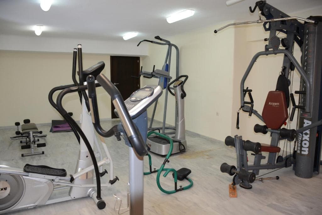 Macaris Suites & Spa - 10