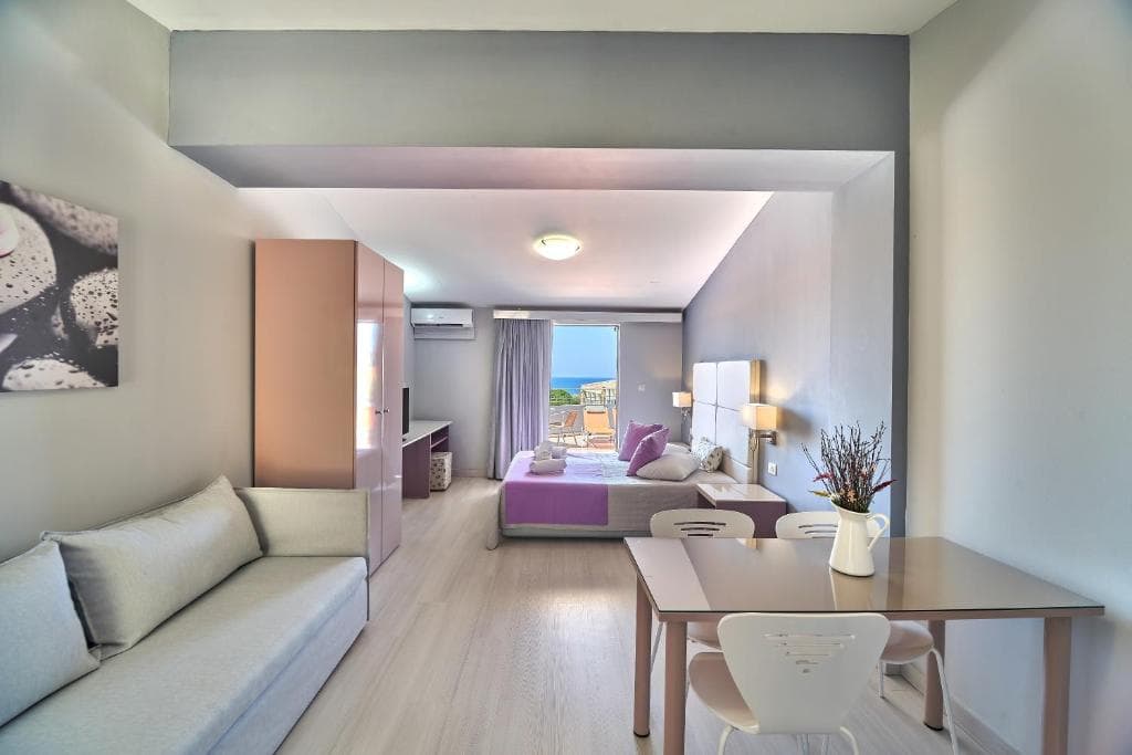 Sunrise Village Hotel - 2