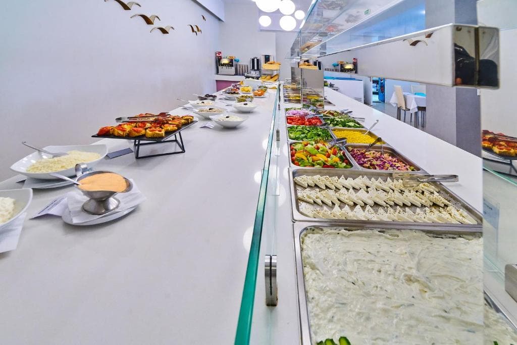 Sunrise Village Hotel - 23