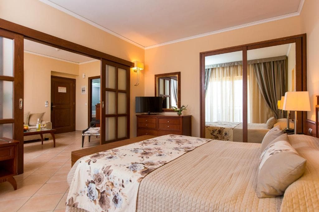 Theartemis Palace - 34