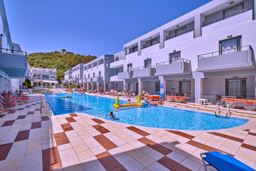 Sunrise Village Hotel - 42