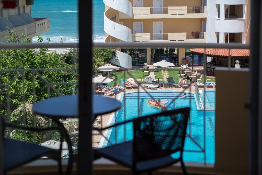 Sunny Bay Hotel - 23