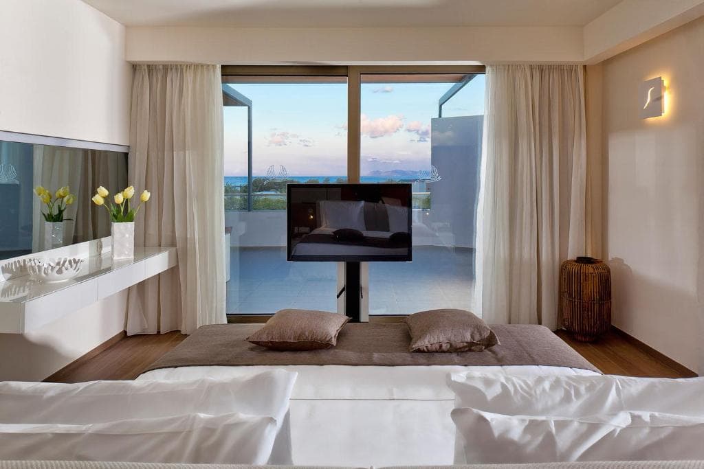 Avra Imperial Hotel - 12