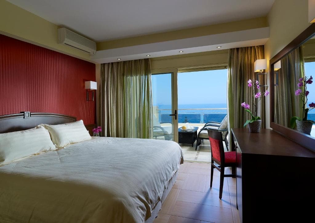 Macaris Suites & Spa - 34