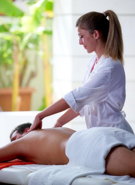 Macaris Suites & Spa - 27