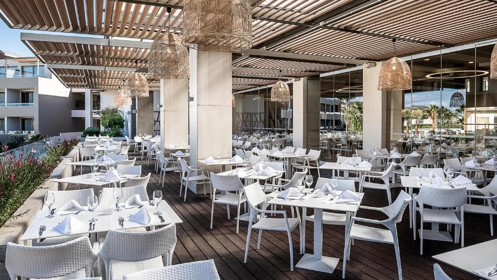 Avra Imperial Hotel - 32