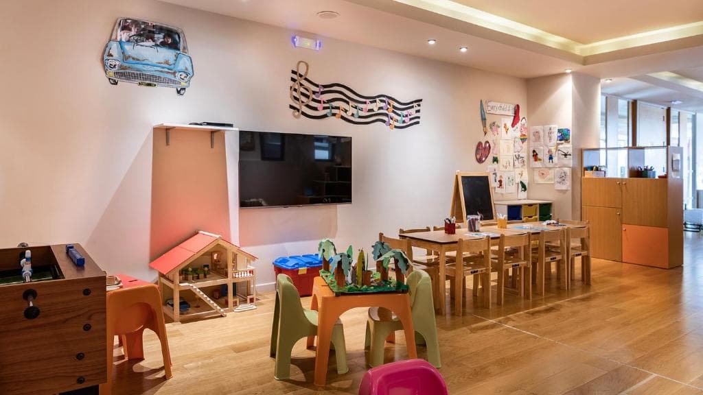 Avra Imperial Hotel - 21