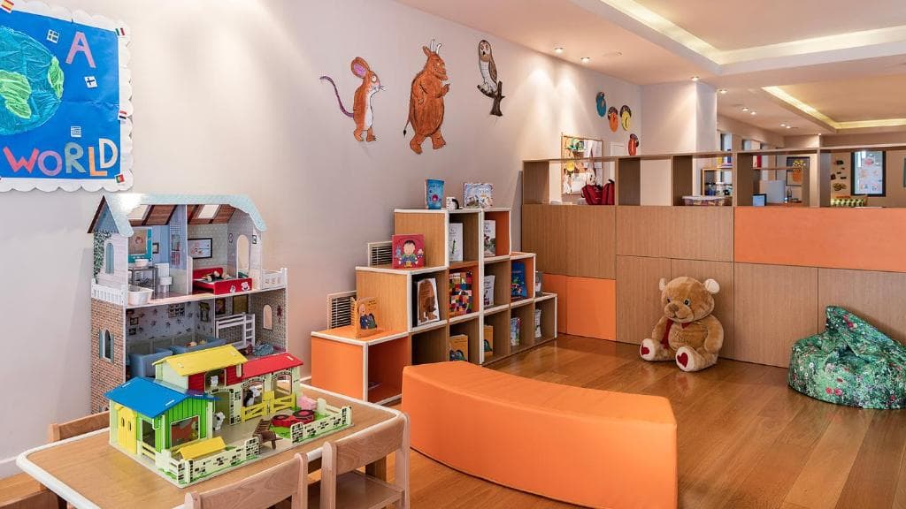 Avra Imperial Hotel - 6