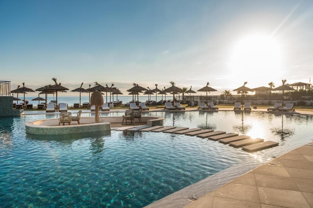 Pepper Sea Club Hotel - 18