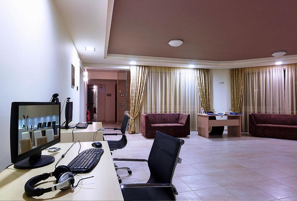 Molos Bay Hotel - 34